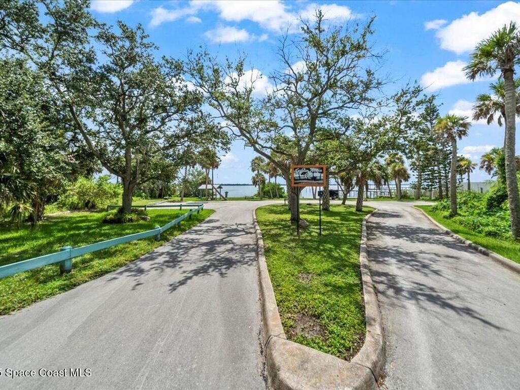 2125 Indian River Drive, Cocoa, FL 32922