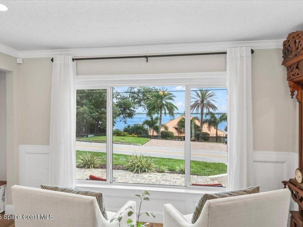 2125 Indian River Drive, Cocoa, FL 32922