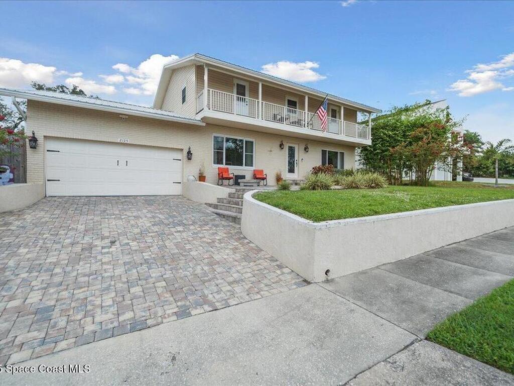 2125 Indian River Drive, Cocoa, FL 32922