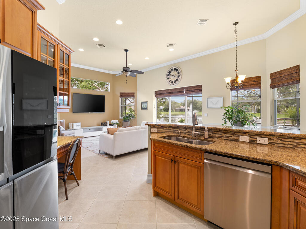 4100 Abington Woods Circle, Vero Beach, FL 32967