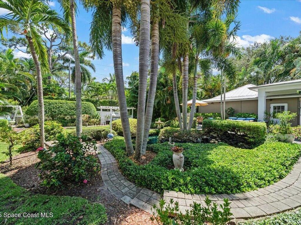 433 Miami Avenue, Indialantic, FL 32903