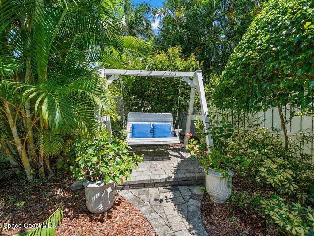 433 Miami Avenue, Indialantic, FL 32903