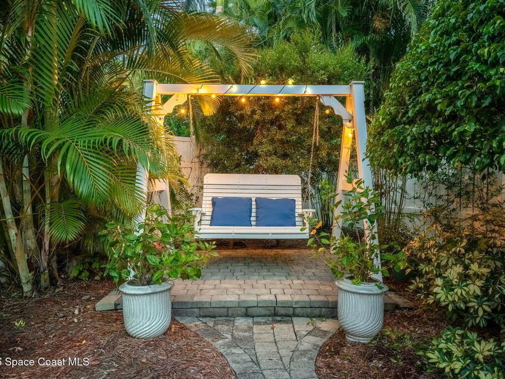 433 Miami Avenue, Indialantic, FL 32903
