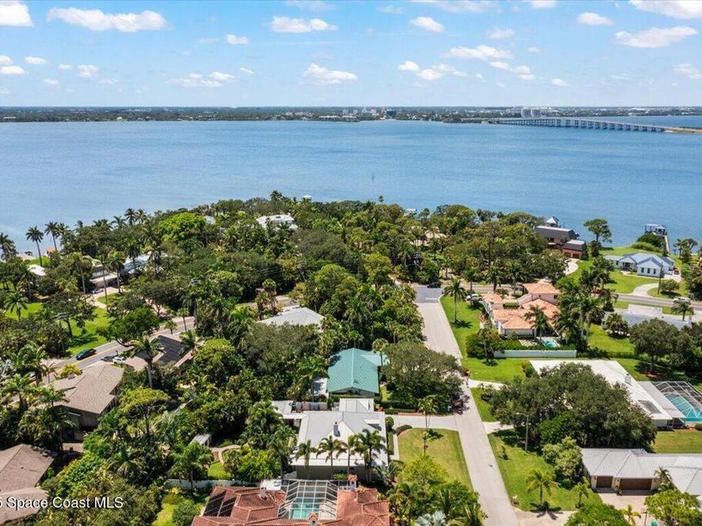 433 Miami Avenue, Indialantic, FL 32903