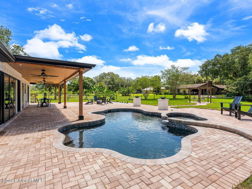 4313 Country Road, Melbourne, FL 32934