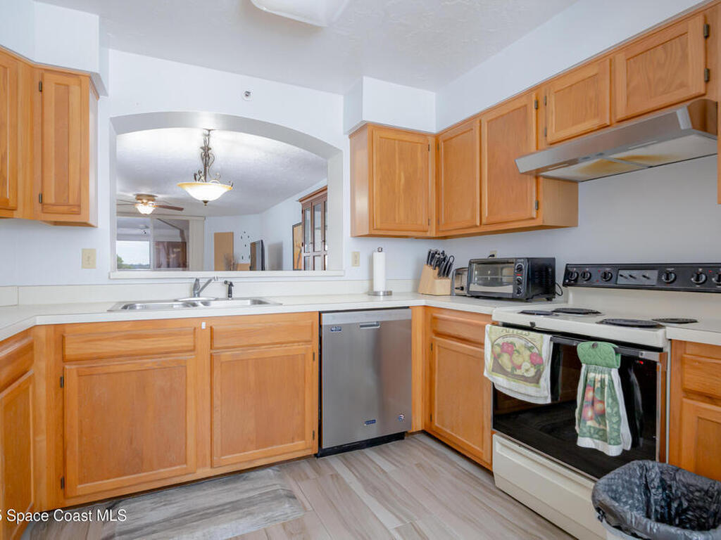 343 N Tropical Trail, Merritt Island, FL 32953