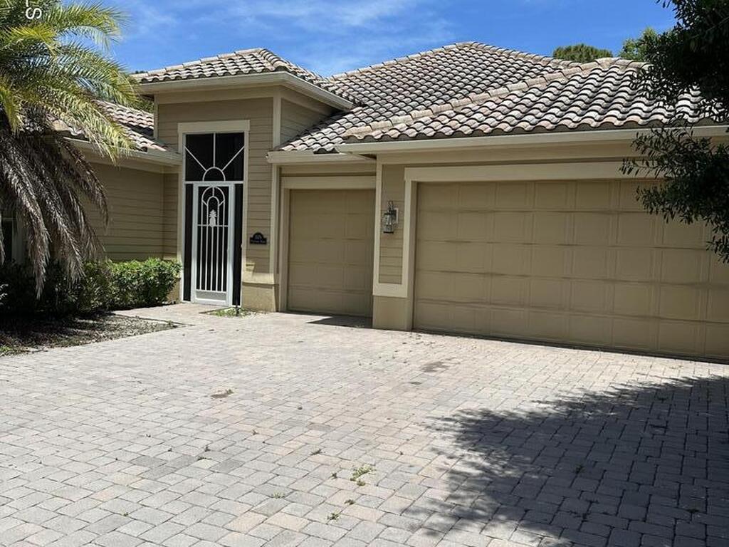 7679 Fieldstone Ranch Square, Vero Beach, FL 32967
