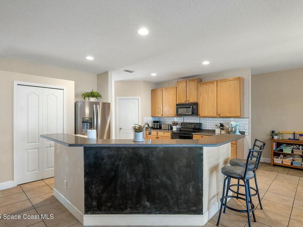 320 Pebble Hill Way, Rockledge, FL 32955