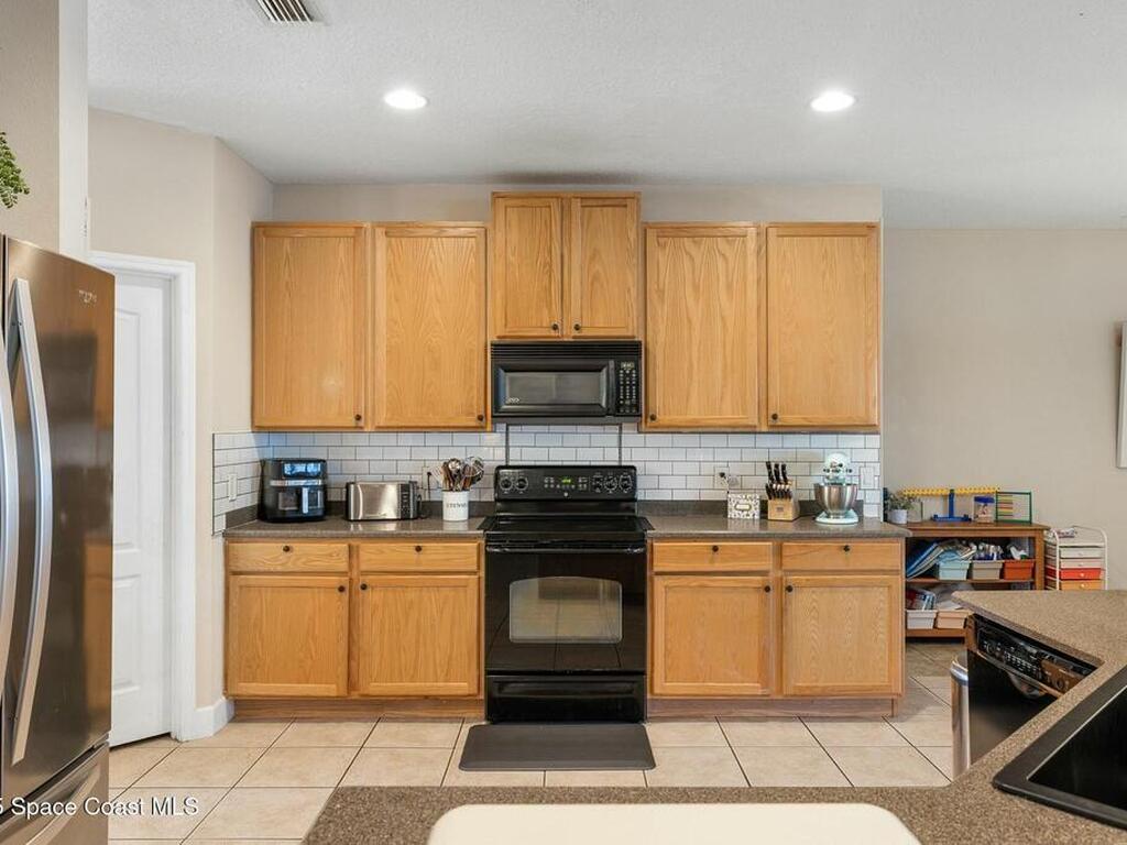320 Pebble Hill Way, Rockledge, FL 32955