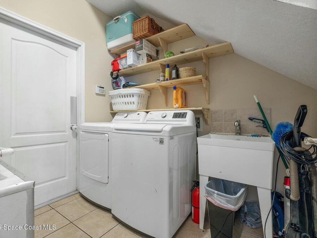 320 Pebble Hill Way, Rockledge, FL 32955