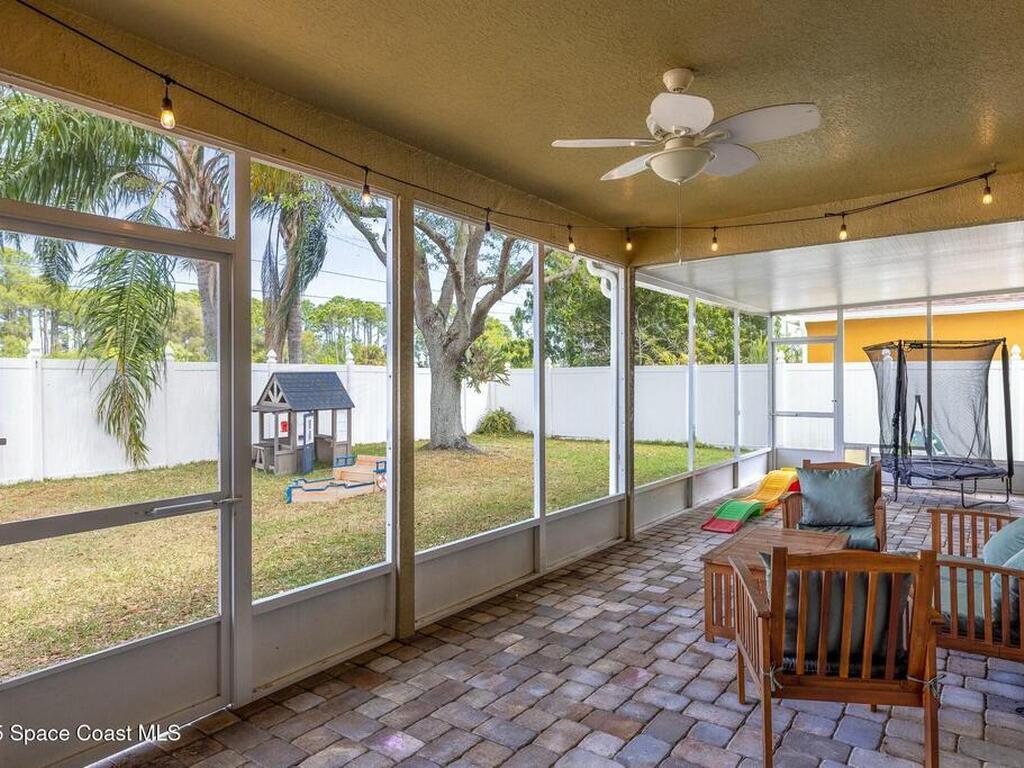 320 Pebble Hill Way, Rockledge, FL 32955