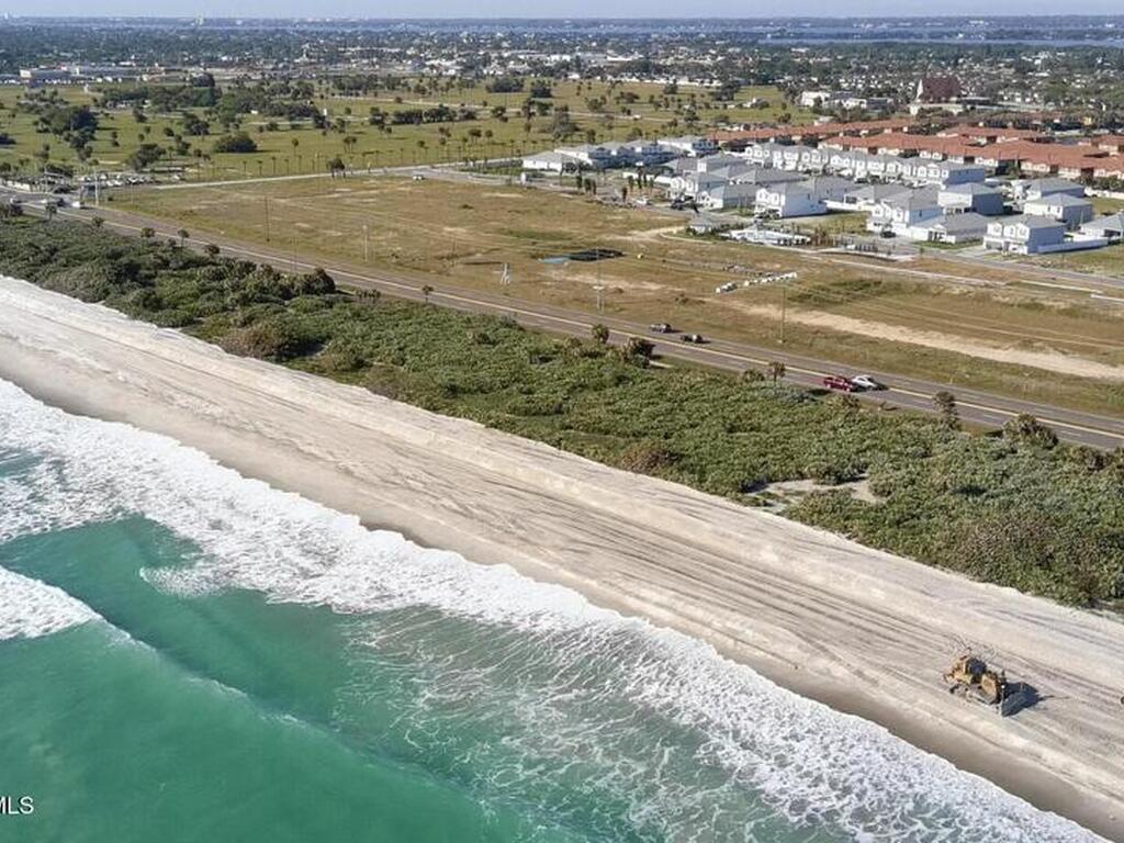 777 Clearwater Avenue, Satellite Beach, FL 32937