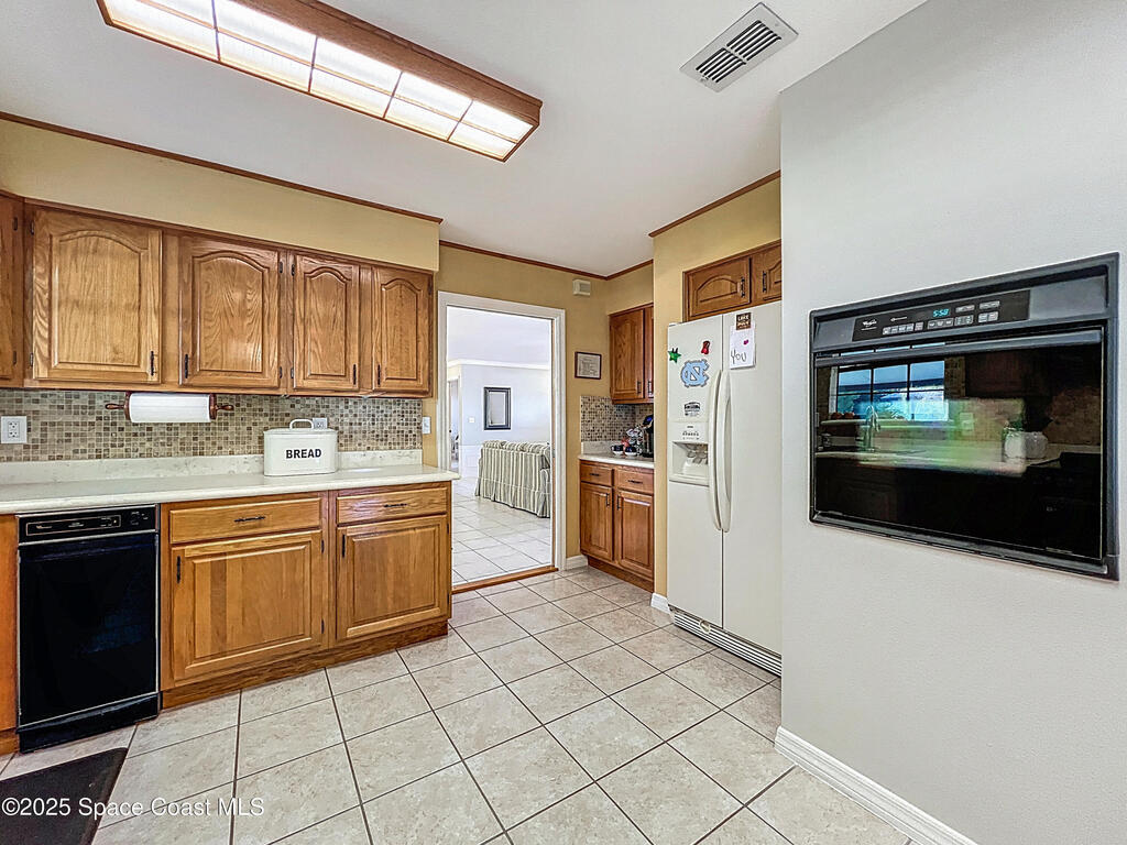 534 Minnow Court, Kenansville, FL 34739