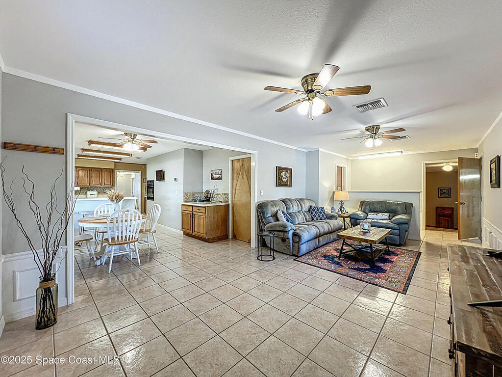 534 Minnow Court, Kenansville, FL 34739