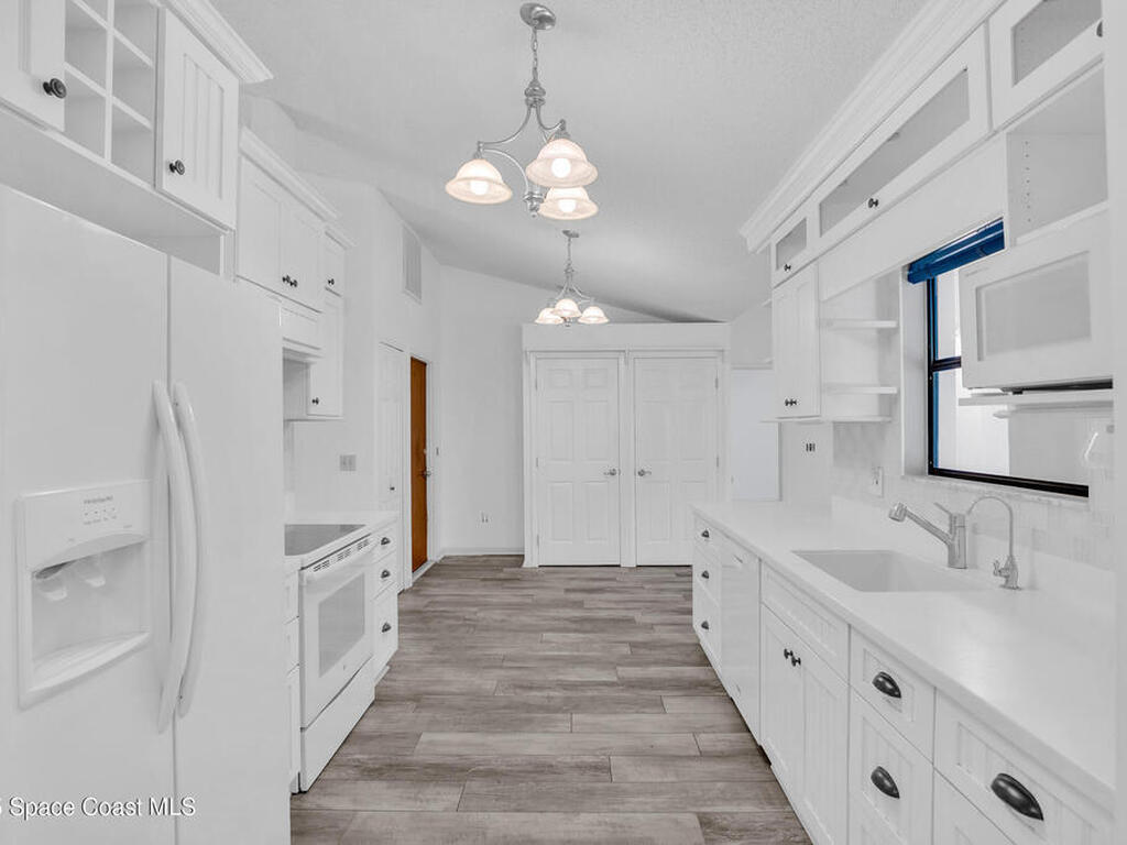 4465 62nd Court, Vero Beach, FL 32967