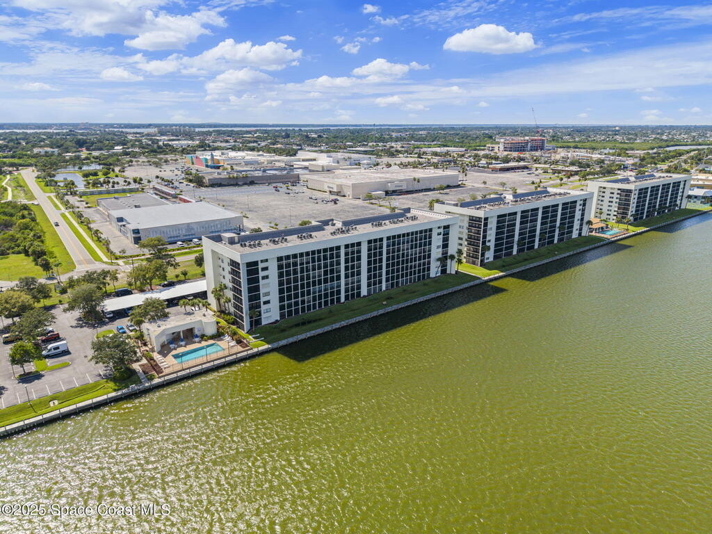 300 S Sykes Creek Parkway, Merritt Island, FL 32952