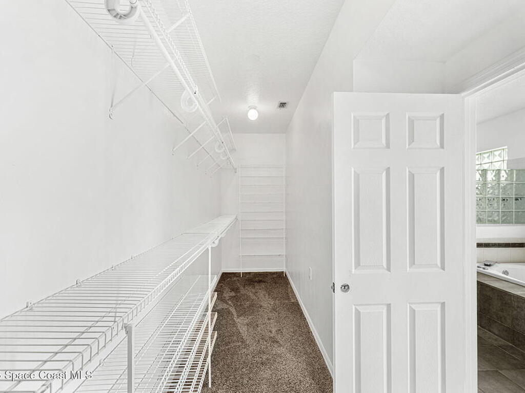 48 Harbor Circle, Cocoa Beach, FL 32931