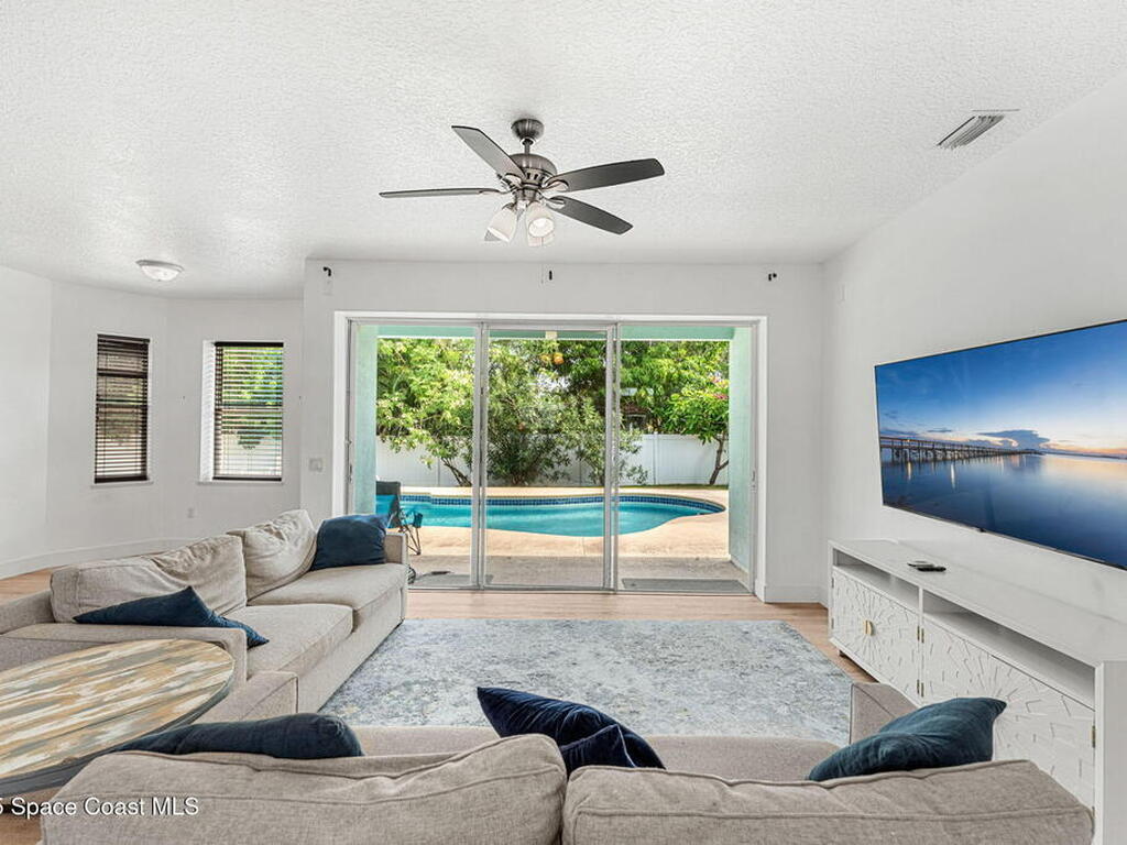 48 Harbor Circle, Cocoa Beach, FL 32931