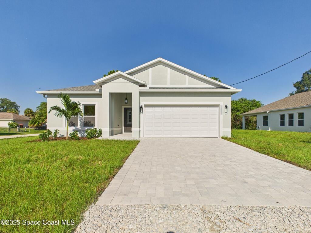 7855 92nd Court, Vero Beach, FL 32967