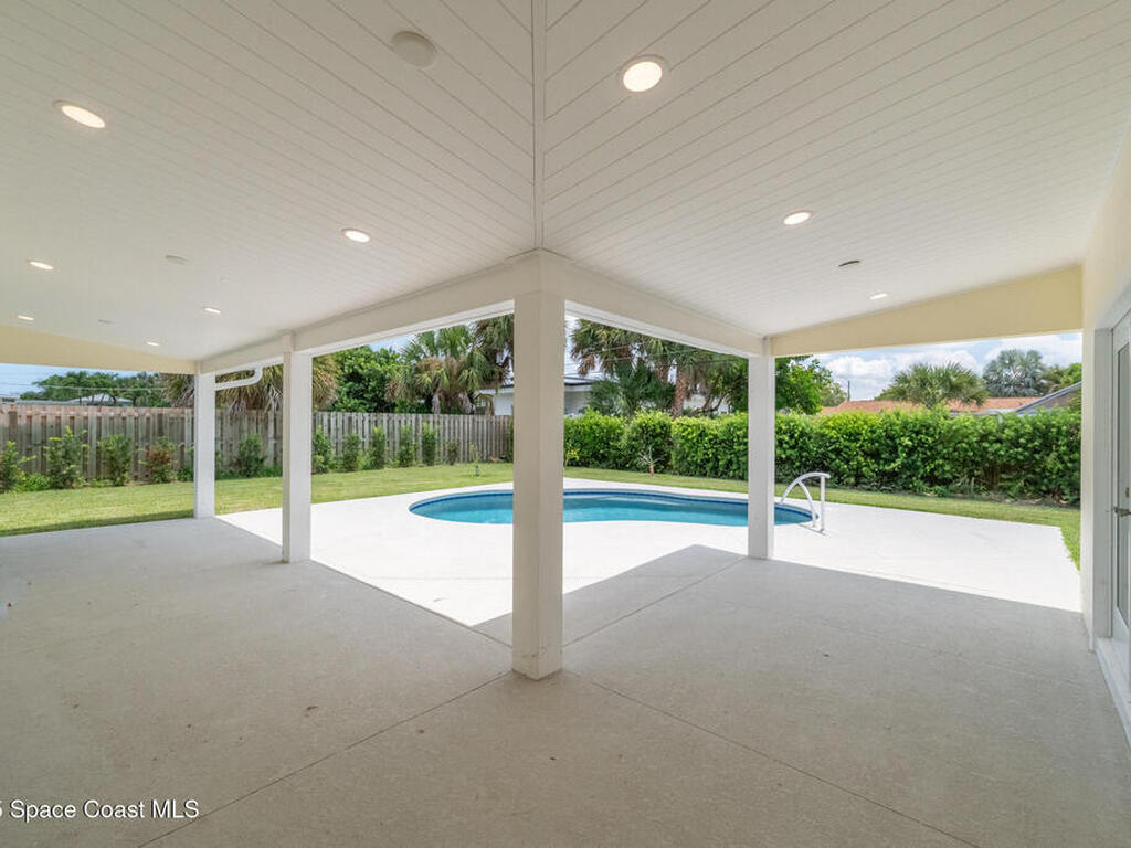 157 Miami Avenue, Indialantic, FL 32903