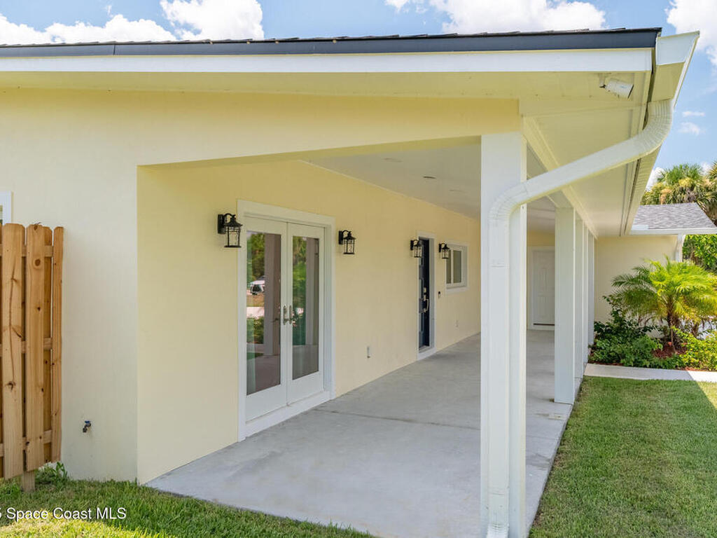 157 Miami Avenue, Indialantic, FL 32903
