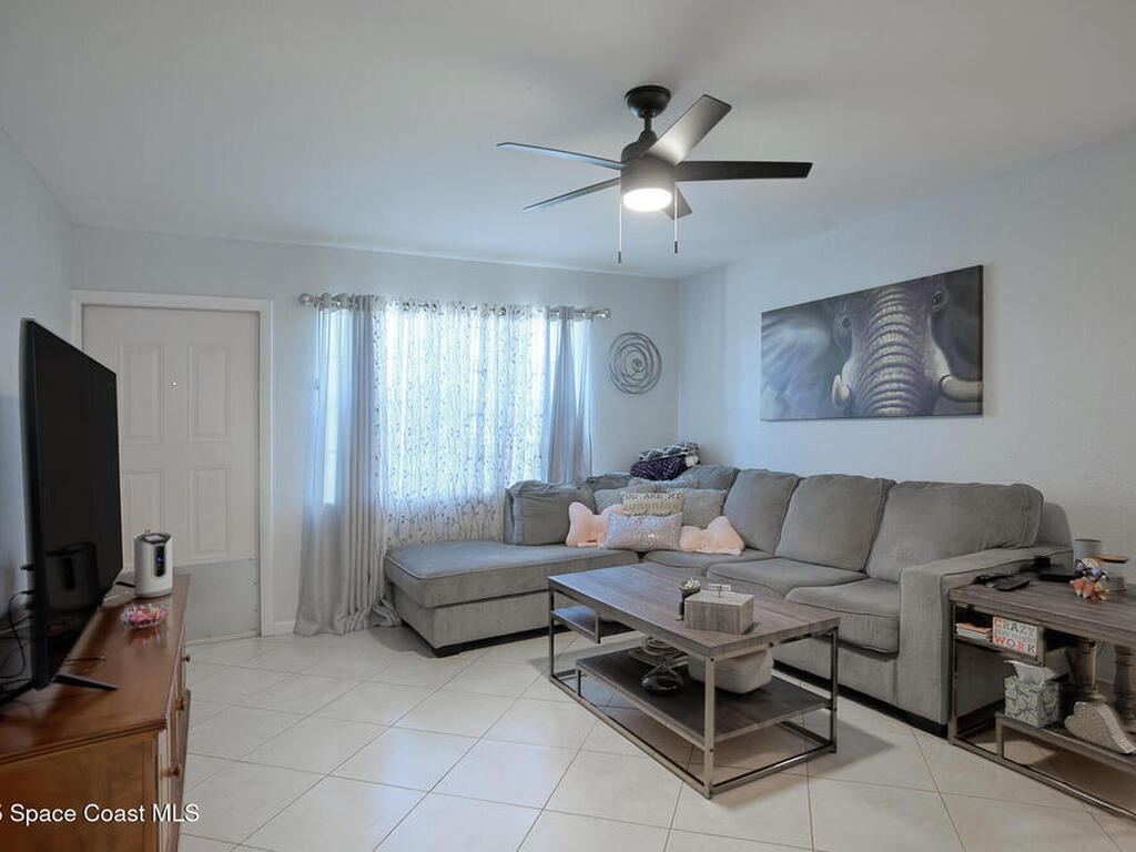 4375 Thistleberry Drive, Melbourne, FL 32935