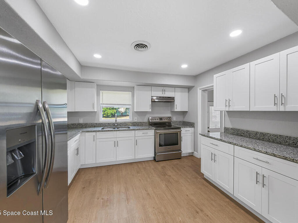 1301 Gary Drive, Merritt Island, FL 32952