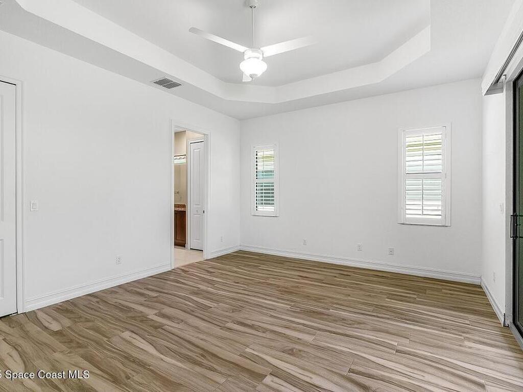 5526 40th Avenue, Vero Beach, FL 32967