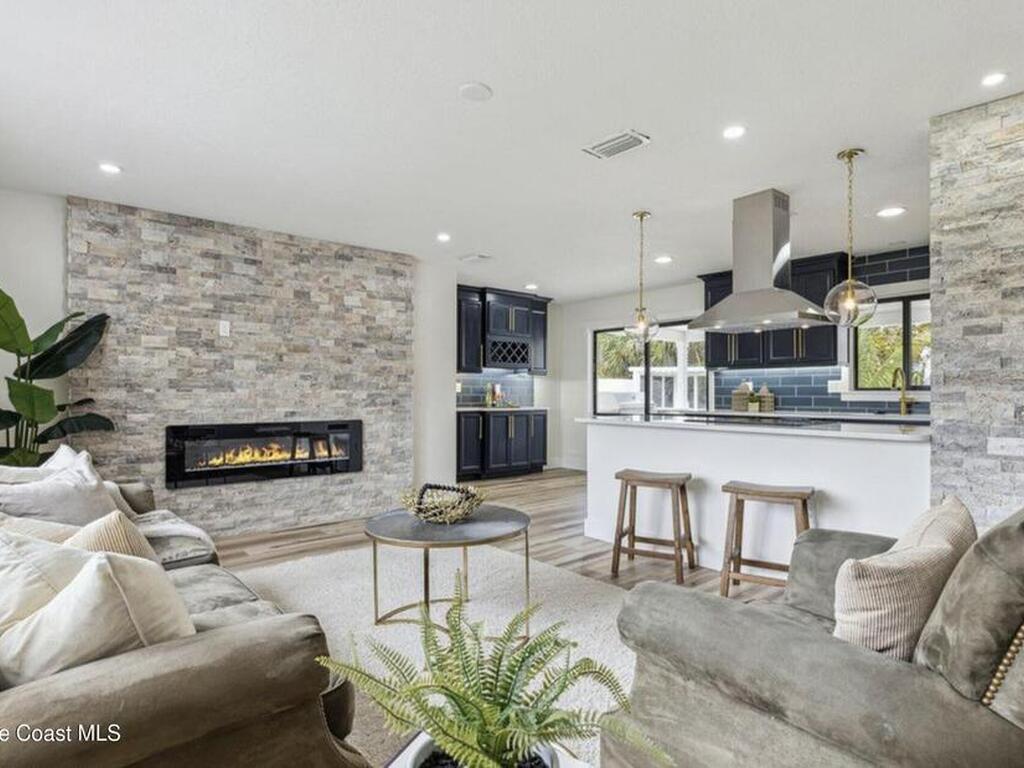 1190 Yacht Club Boulevard, Indian Harbour Beach, FL 32937