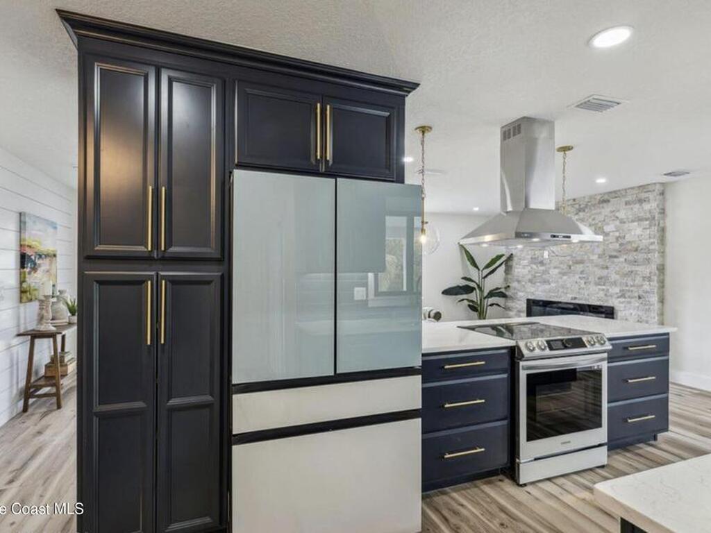 1190 Yacht Club Boulevard, Indian Harbour Beach, FL 32937