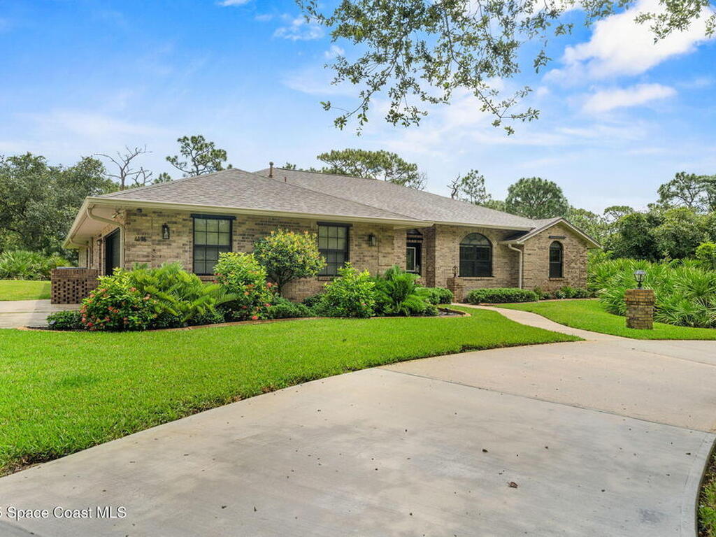 4196 Sparrow Hawk Road, Melbourne, FL 32934