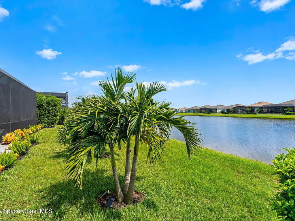 8919 Shoreline Avenue, Melbourne, FL 32940