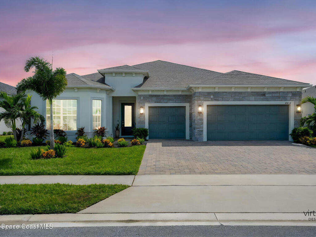 8919 Shoreline Avenue, Melbourne, FL 32940