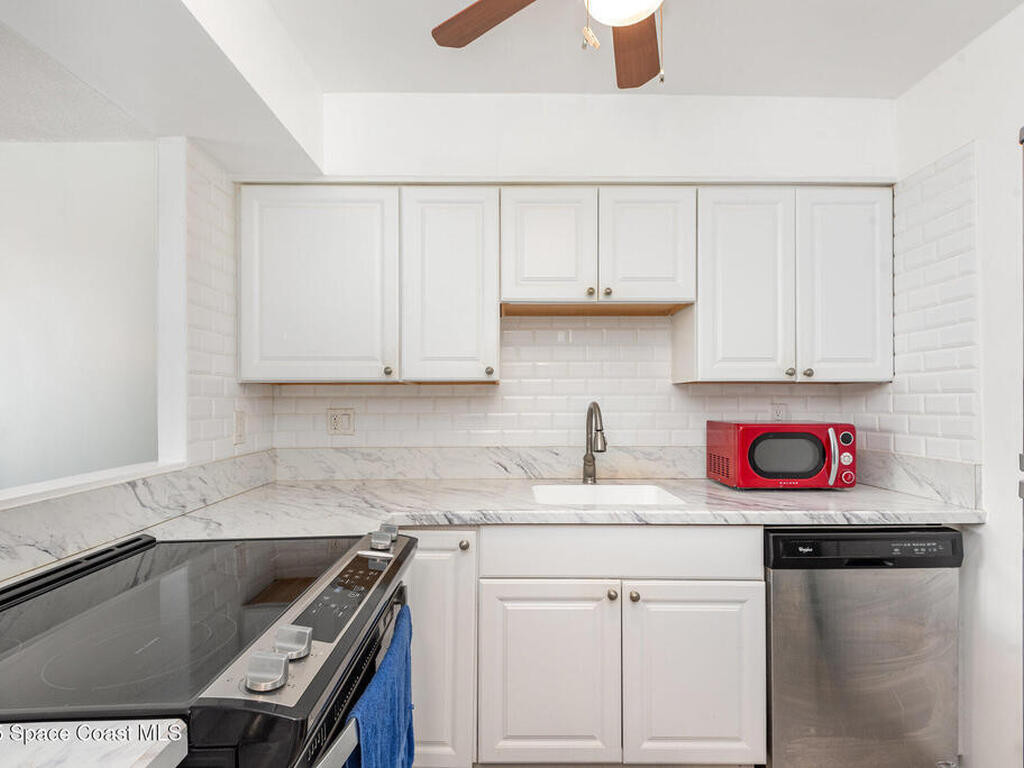 2020 N Atlantic Avenue, Cocoa Beach, FL 32931