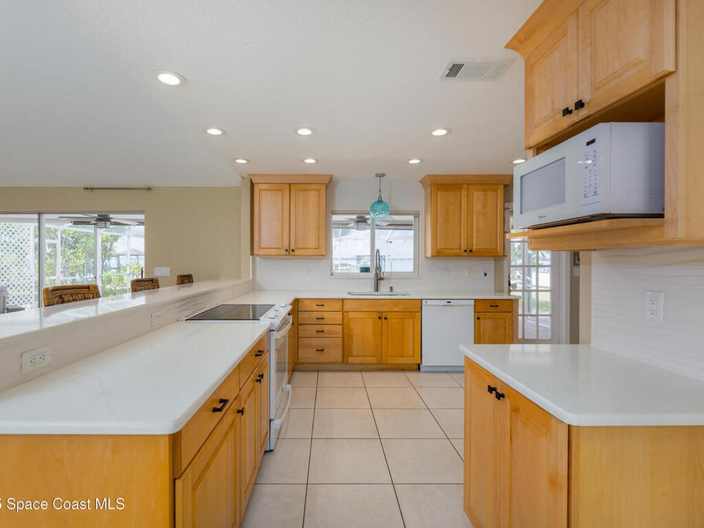 2016 S River Road, Melbourne Beach, FL 32951