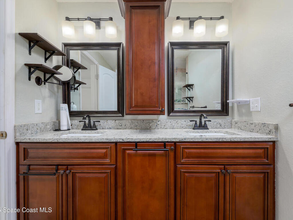 2016 S River Road, Melbourne Beach, FL 32951