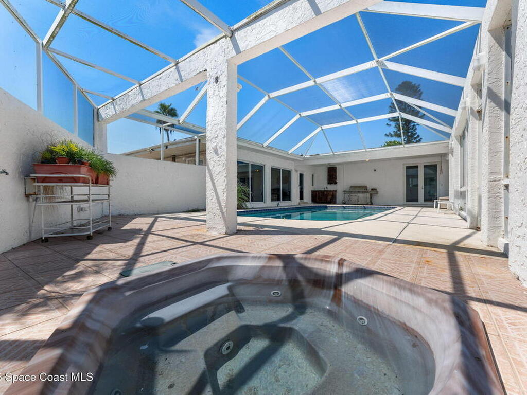 1775 E Riviera Drive, Merritt Island, FL 32952