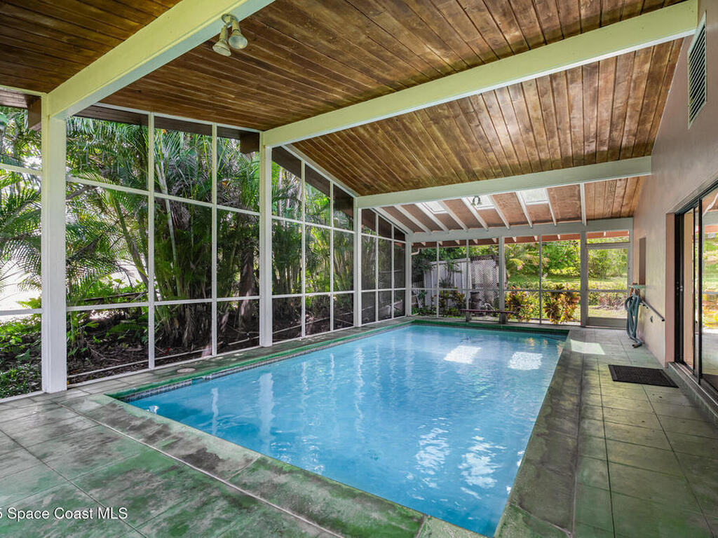 717 Indian River Drive, Cocoa, FL 32922