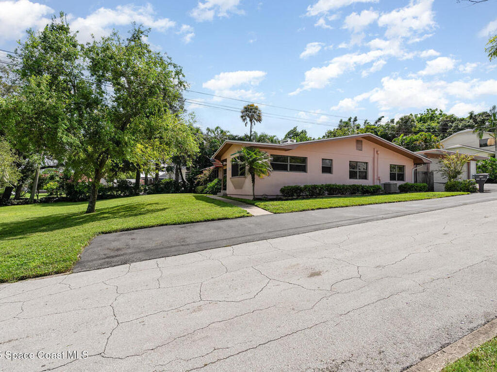 717 Indian River Drive, Cocoa, FL 32922