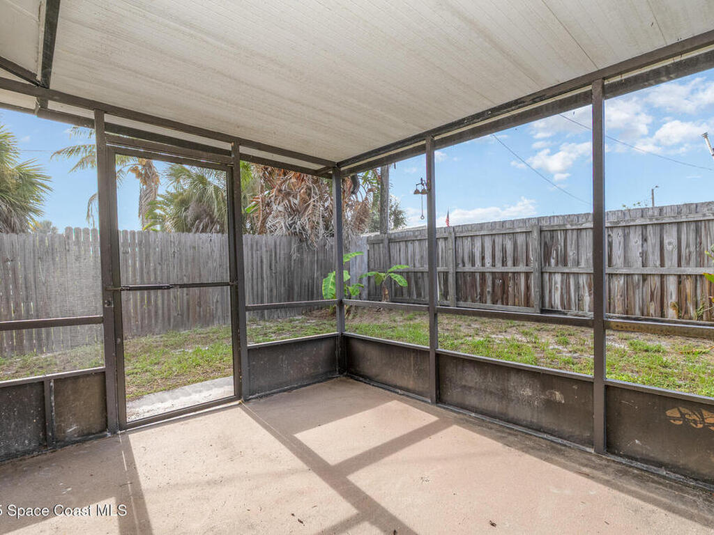 455 Riverside Avenue, Merritt Island, FL 32953