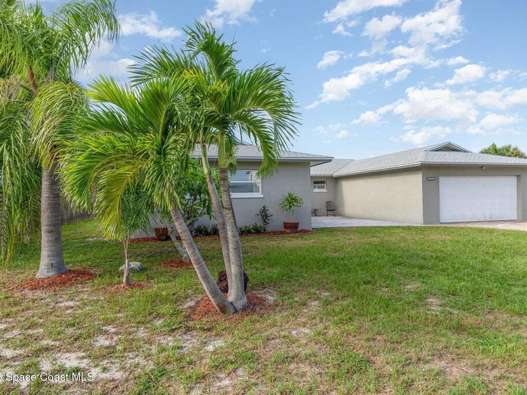 455 Riverside Avenue, Merritt Island, FL 32953