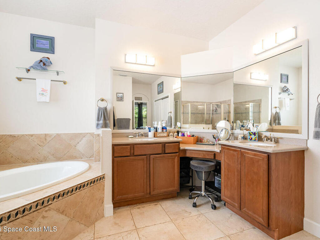 330 Chennault Lane, Rockledge, FL 32955