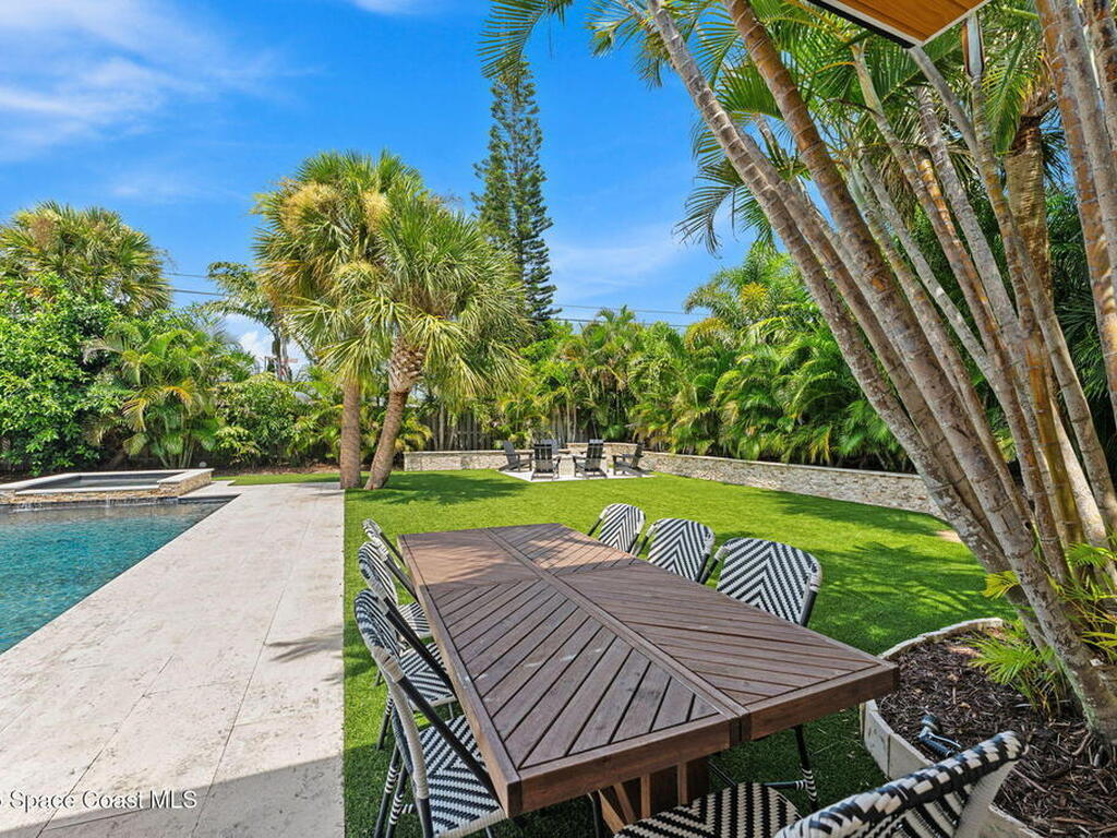 212 1st Avenue, Indialantic, FL 32903