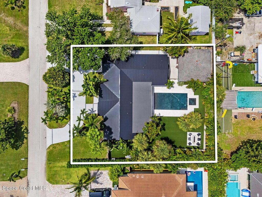 212 1st Avenue, Indialantic, FL 32903