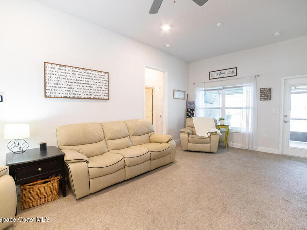 814 Moment Street, Cocoa, FL 32926