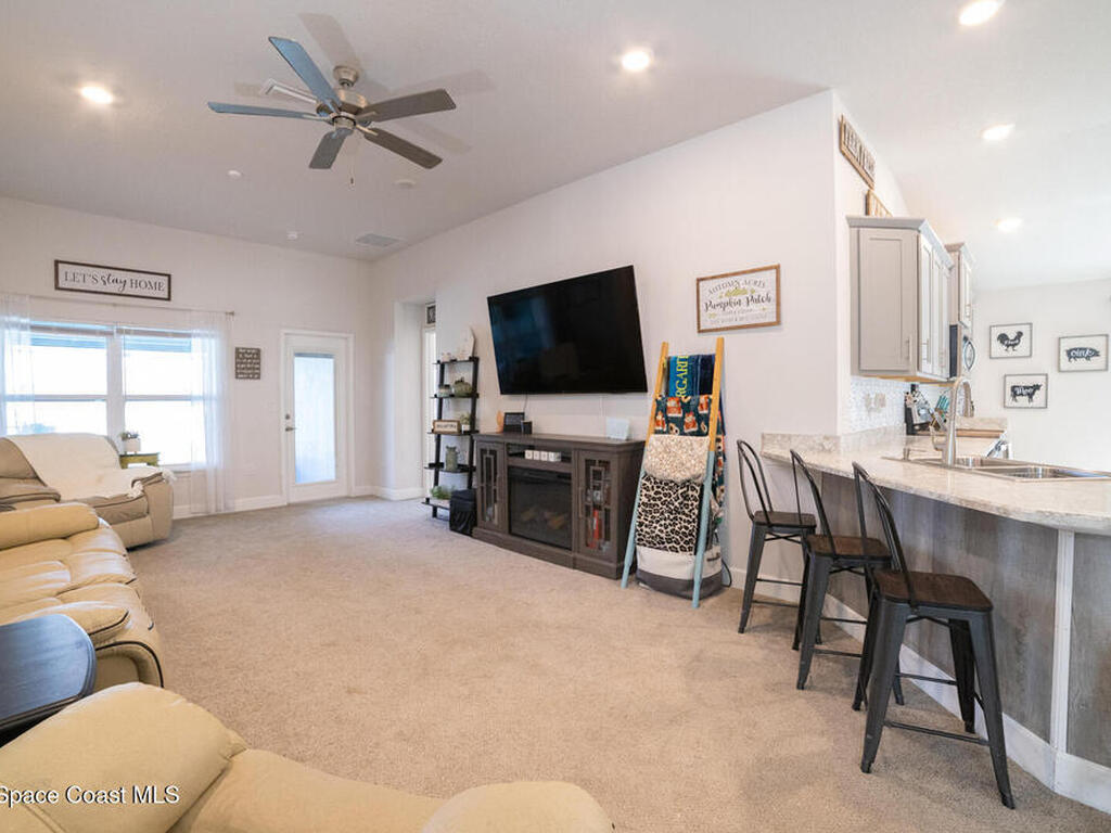 814 Moment Street, Cocoa, FL 32926