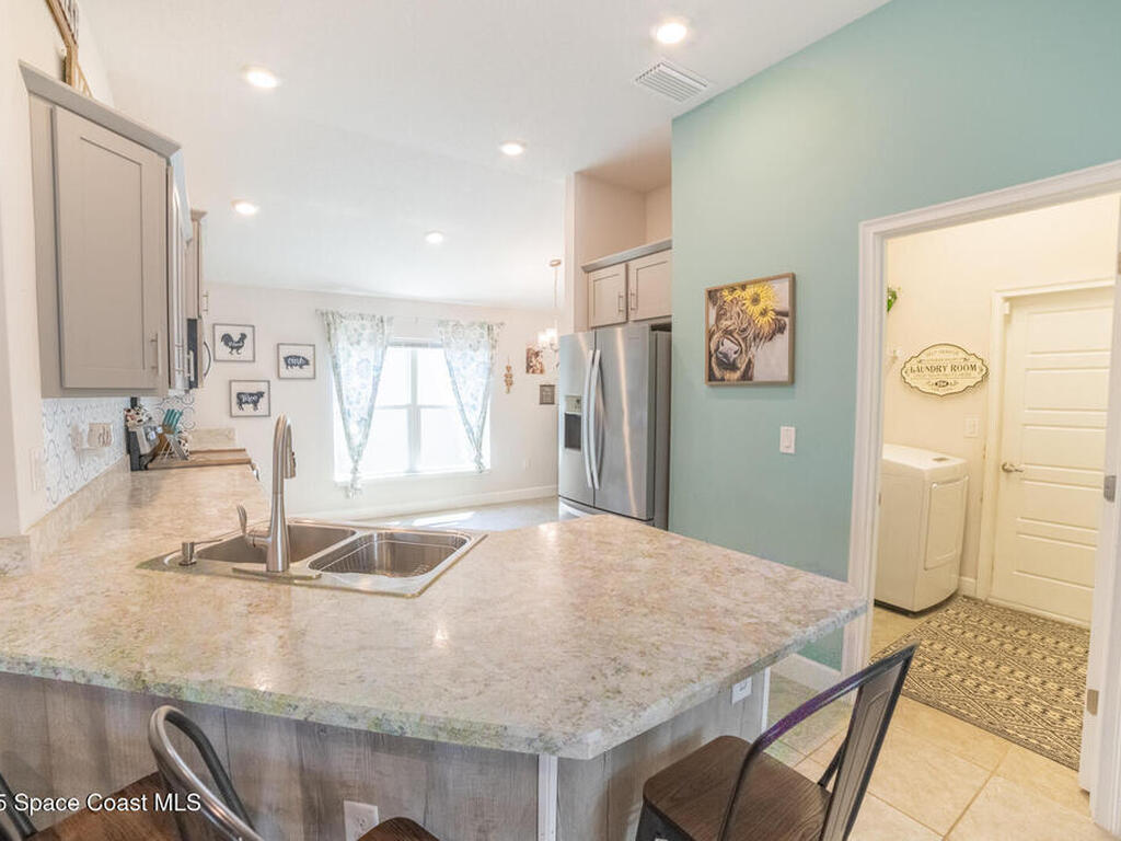 814 Moment Street, Cocoa, FL 32926