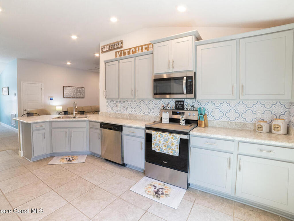 814 Moment Street, Cocoa, FL 32926