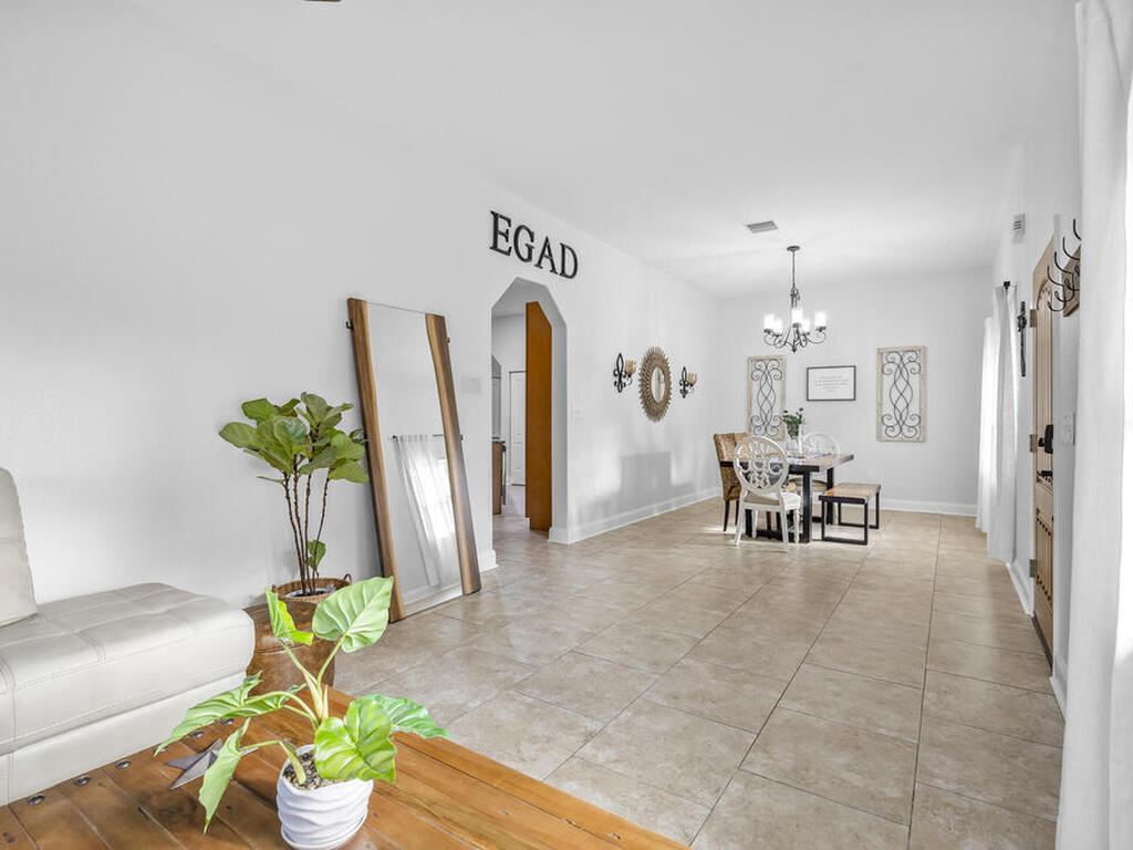 1987 Highland Avenue, Melbourne, FL 32935