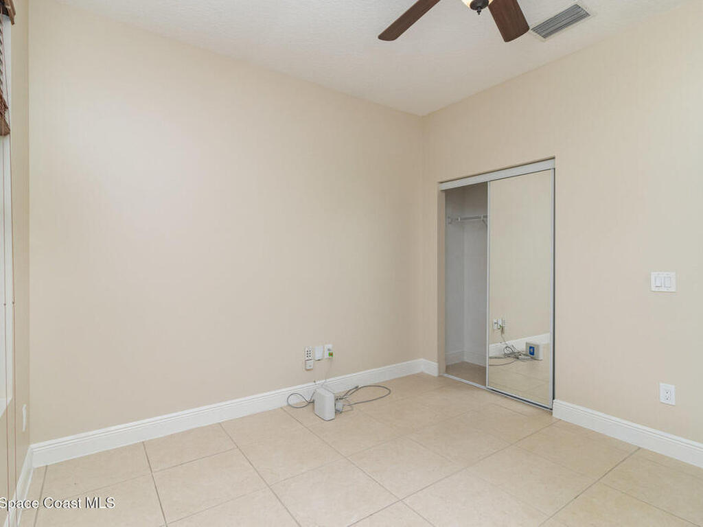 9276 107th Avenue, Vero Beach, FL 32967